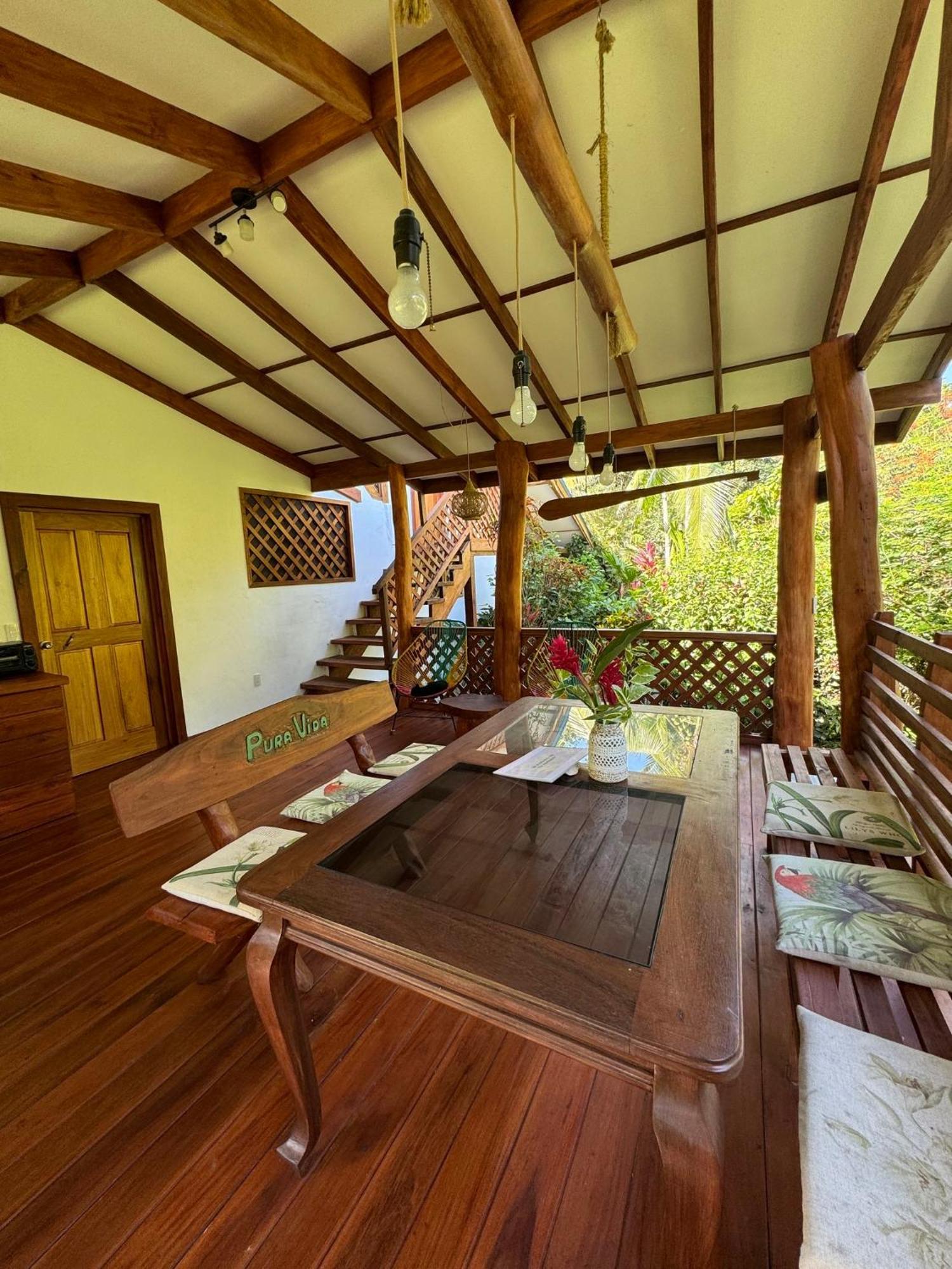 Passion Fruit Lodge Cahuita Exterior photo