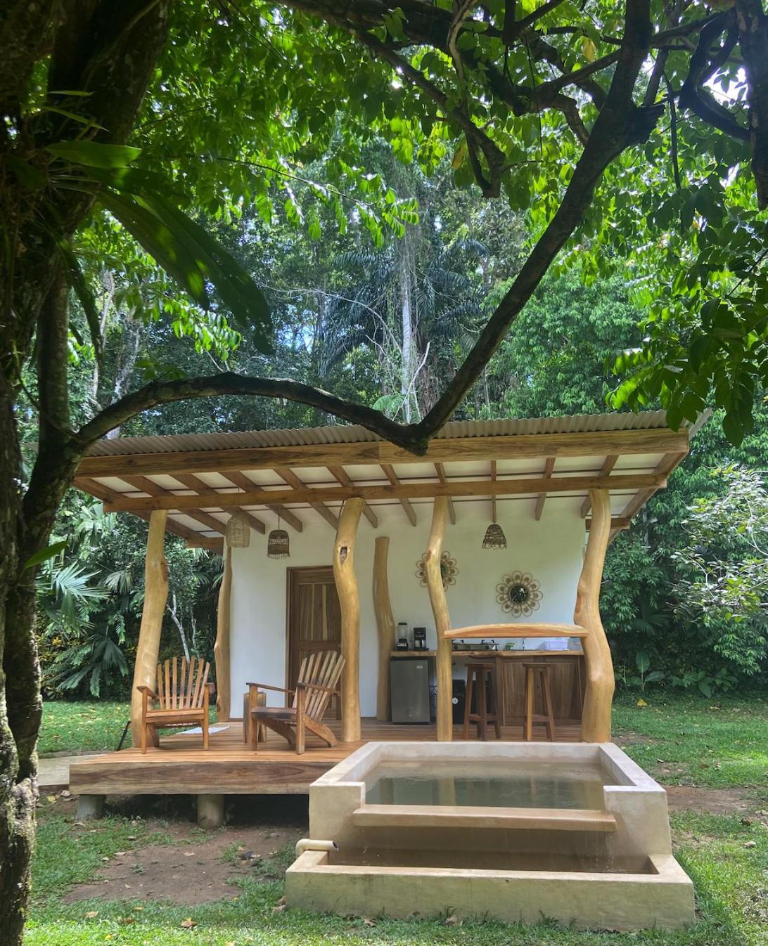 Passion Fruit Lodge Cahuita Exterior photo