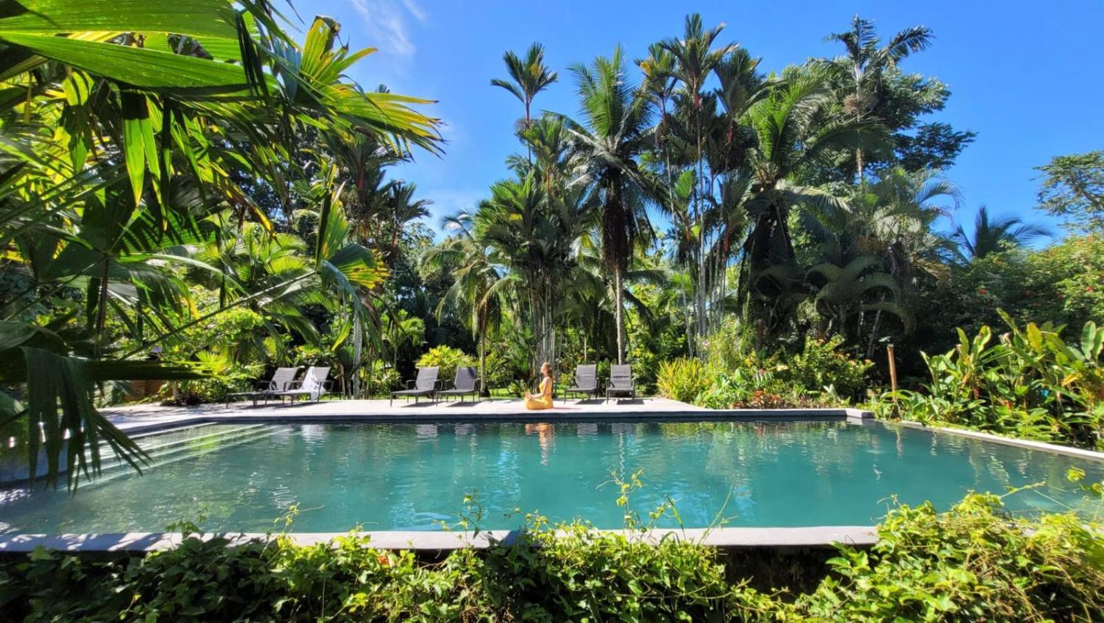 Passion Fruit Lodge Cahuita Exterior photo
