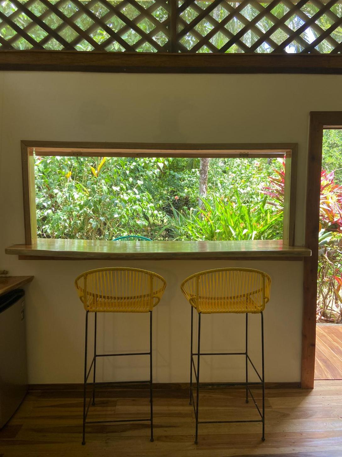 Passion Fruit Lodge Cahuita Exterior photo