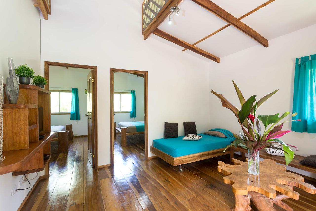 Passion Fruit Lodge Cahuita Exterior photo