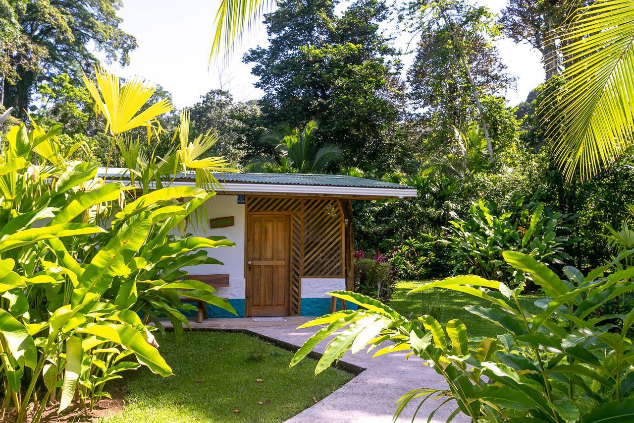 Passion Fruit Lodge Cahuita Exterior photo